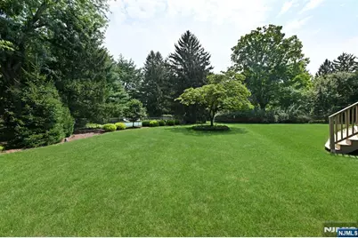 250 Meadowbrook Road, Wyckoff Township, NJ 07481 - Photo 28