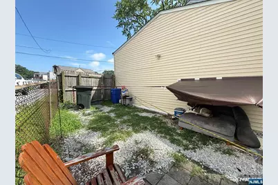 342 Lincoln Avenue 2nd Fl #2nd fl, Elmwood Park, NJ 07407 - Photo 16