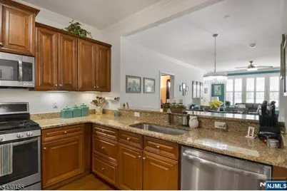 6102 Veterans Drive, Rockaway Township, NJ 07885 - Photo 6