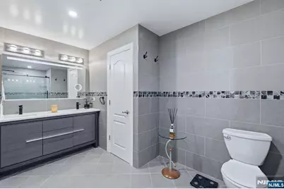 5312 City Place 5312 #5312, Edgewater, NJ 07020 - Photo 14