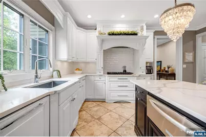 68 Eagle Rim Road, Upper Saddle River, NJ 07458 - Photo 16