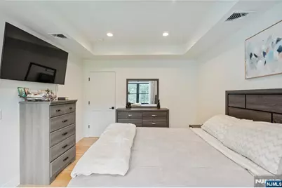 14-16 Mount Washington, Clifton, NJ 07013 - Photo 12