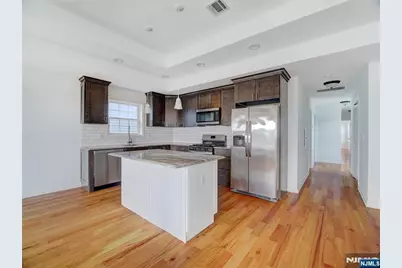 8907 Grand Avenue 2 #2, North Bergen, NJ 07047 - Photo 4