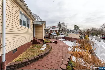 28 Butler Street, Clifton, NJ 07011 - Photo 18