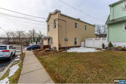 28 Butler Street, Clifton, NJ 07011 - Photo 24