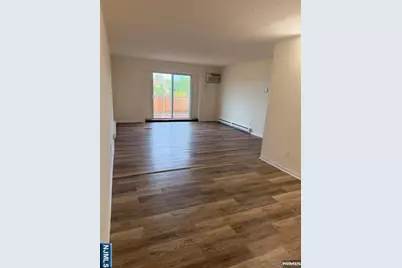 240 Anderson Street 6A #6A, Hackensack, NJ 07601 - Photo 2
