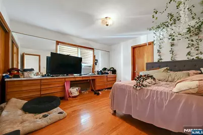 44 12th, Hawthorne, NJ 07506 - Photo 14