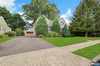 44 12th, Hawthorne, NJ 07506 - Photo 2