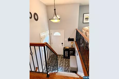 13-55 Comerford Place, Fair Lawn, NJ 07410 - Photo 2