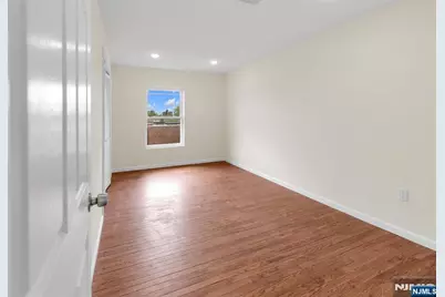1142 Clinton Avenue 1 #1, Irvington, NJ 07111 - Photo 16