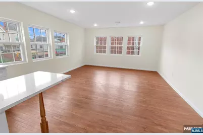 1142 Clinton Avenue 1 #1, Irvington, NJ 07111 - Photo 2