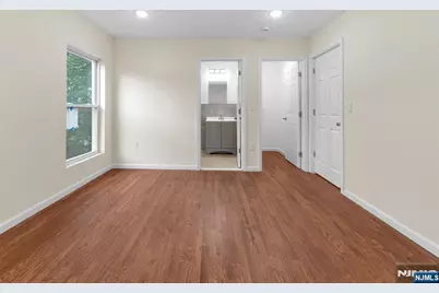 1142 Clinton Avenue 1 #1, Irvington, NJ 07111 - Photo 8