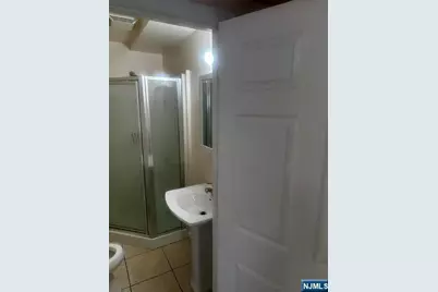 360 Highland Avenue, Passaic, NJ 07055 - Photo 10