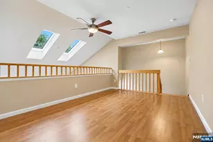 31 Markham Circle 31, Englewood, NJ 07631 - Photo 16
