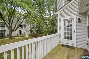 31 Markham Circle 31, Englewood, NJ 07631 - Photo 20