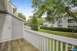 31 Markham Circle 31, Englewood, NJ 07631 - Photo 18