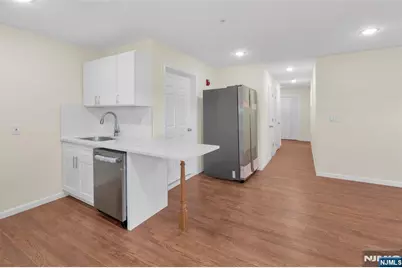 1142 Clinton Avenue 2 #2, Irvington, NJ 07111 - Photo 6