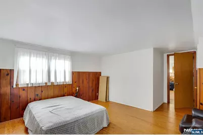48 Doherty Drive, Clifton, NJ 07013 - Photo 20