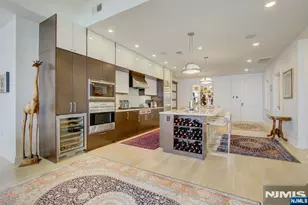 9 Somerset Ln 203-204, Edgewater, NJ 07020 - Photo 16