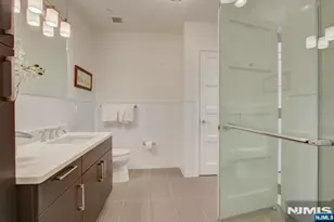9 Somerset Ln 203-204, Edgewater, NJ 07020 - Photo 20