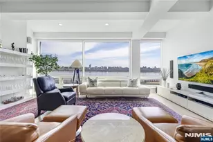 9 Somerset Ln 203-204, Edgewater, NJ 07020 - Photo 2