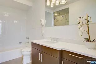 9 Somerset Ln 203-204, Edgewater, NJ 07020 - Photo 24
