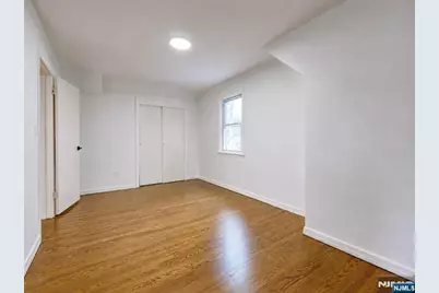 4-21 Saddle River Road 2 #2, Fair Lawn, NJ 07410 - Photo 8