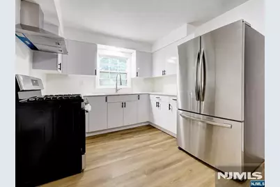 4-21 Saddle River Road 2 #2, Fair Lawn, NJ 07410 - Photo 2