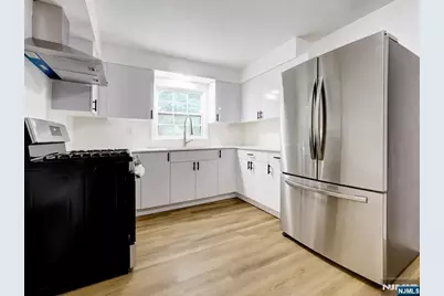 4-21 Saddle River Road 2 #2, Fair Lawn, NJ 07410 - Photo 2