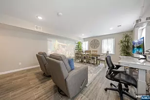 34 Garibaldi Ave, Newark, NJ 07114 - Photo 16