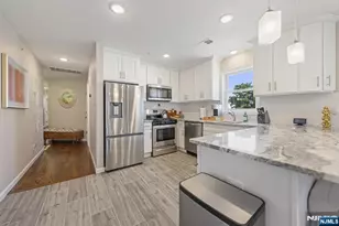 34 Garibaldi Ave, Newark, NJ 07114 - Photo 22