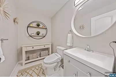 34 Garibaldi Avenue, Newark, NJ 07114 - Photo 18