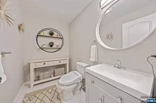 34 Garibaldi Ave, Newark, NJ 07114 - Photo 18