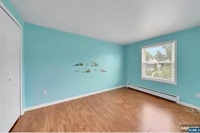150 Maple Avenue, Woodland Park, NJ 07424 - Photo 32