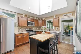 31 Truman Blvd, Oakland, NJ 07436 - Photo 10