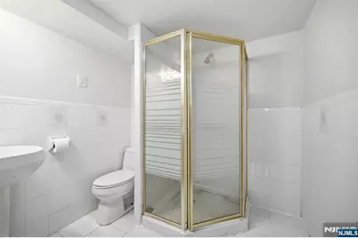 31 Truman Boulevard, Oakland, NJ 07436 - Photo 30