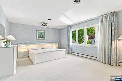 65 Hickory Street, Englewood Cliffs, NJ 07632 - Photo 20