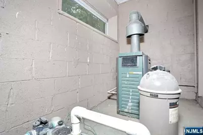 96 Wilson Avenue, Wayne, NJ 07470 - Photo 38