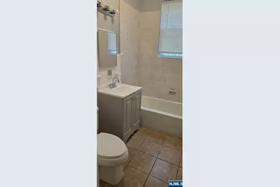 309-311 Goldsmith Avenue 1 #1, Newark, NJ 07112 - Photo 6