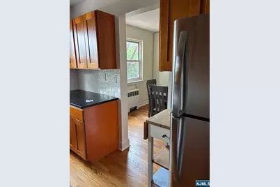 1498 W Terrace Terrace 3 #3, Teaneck Township, NJ 07666 - Photo 2
