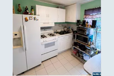 22 High Street, Bound Brook, NJ 08805 - Photo 10