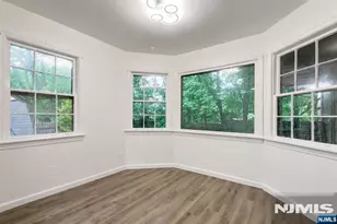 4-21 Saddle River Road 1, Fair Lawn, NJ 07410 - Photo 6
