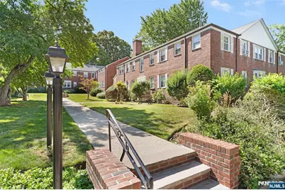 349 Bloomfield Avenue 33 #33, Verona, NJ 07044 - Photo 2