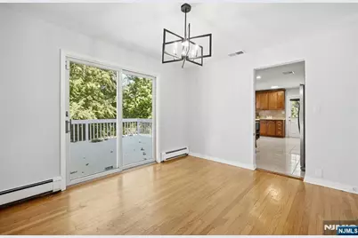557 Monroe Court, River Edge, NJ 07661 - Photo 6