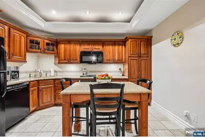 4 Allison Court, Allendale, NJ 07401 - Photo 8