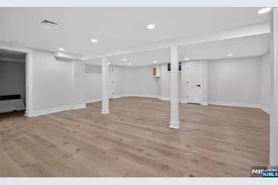 183 Jefferson Avenue, Emerson, NJ 07630 - Photo 30