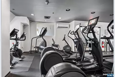 600 Harbor Boulevard 955 #955, Weehawken, NJ 07086 - Photo 20