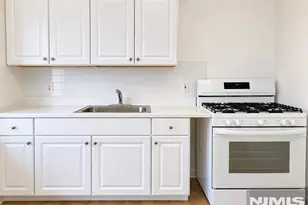 257 Roff Ave, Palisades Park, NJ 07650 - Photo 6