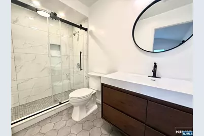 222 2nd B #B, Palisades Park, NJ 07650 - Photo 10