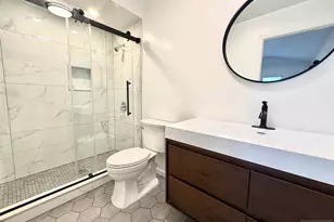 222 2nd B, Palisades Park, NJ 07650 - Photo 10